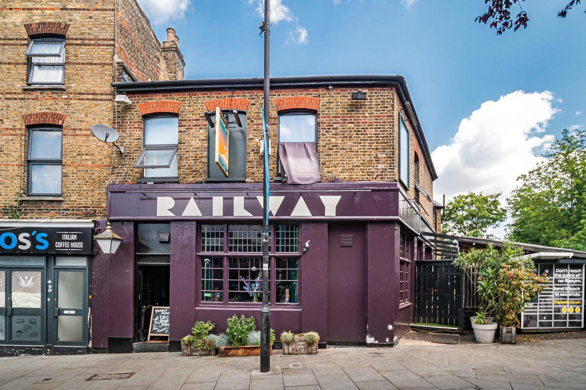 Pass The Keys Private Garden Apartment By Tulse Hill Station Londres Exterior foto